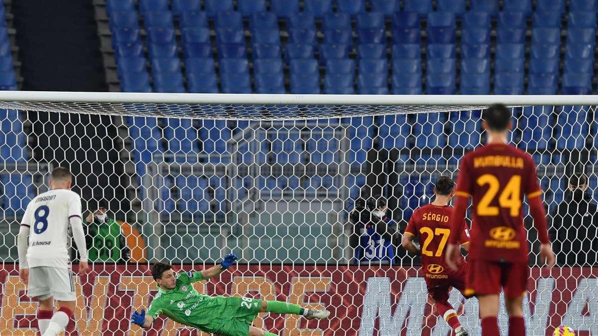 La Roma vince di rigore, 1-0 al Cagliari. Finale