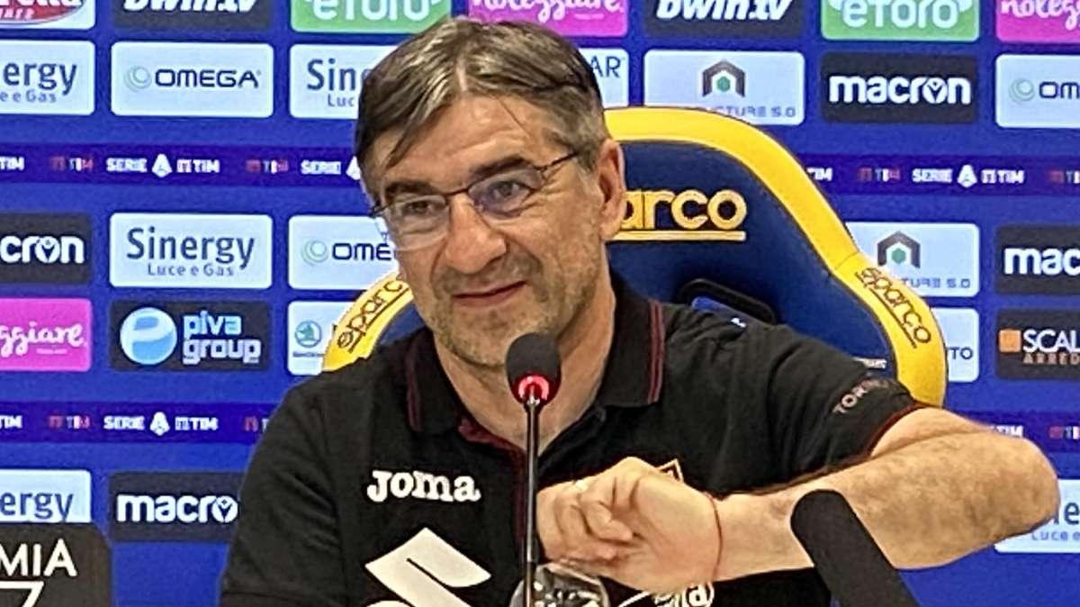 LIVE Juric: "La Roma ha ottimi attaccanti e serviranno le coperture preventive. Mi è spiaciuto com'è finito il raporto di Belotti con la società"