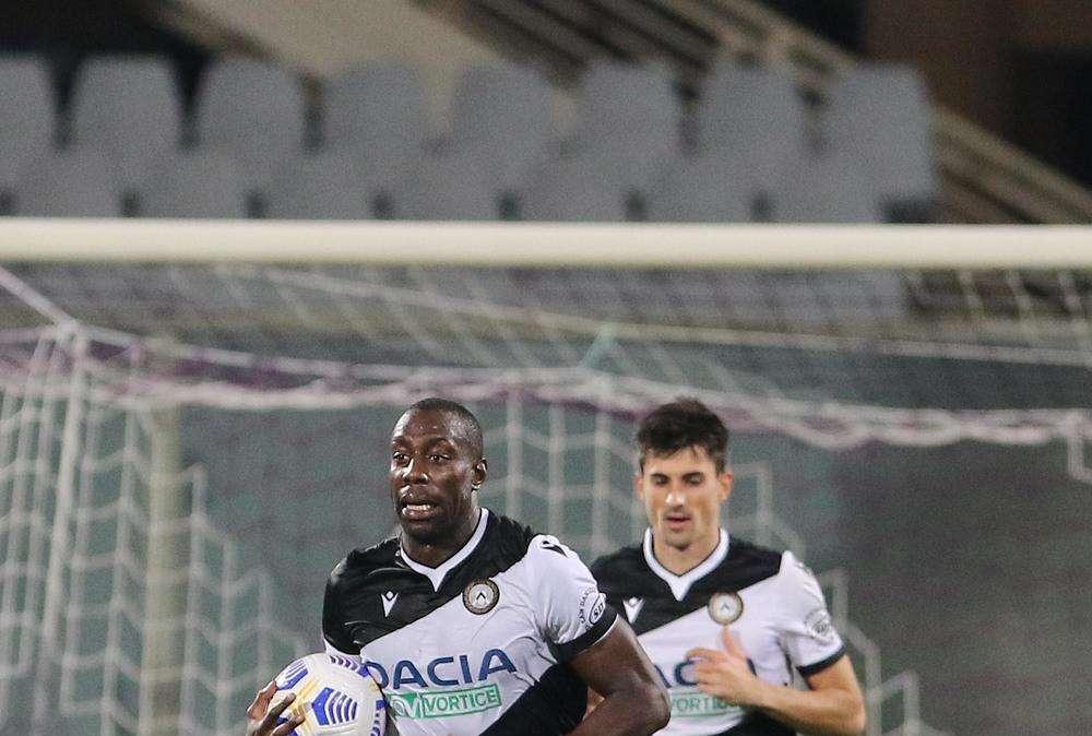 Udinese, Okaka dovrà operarsi 