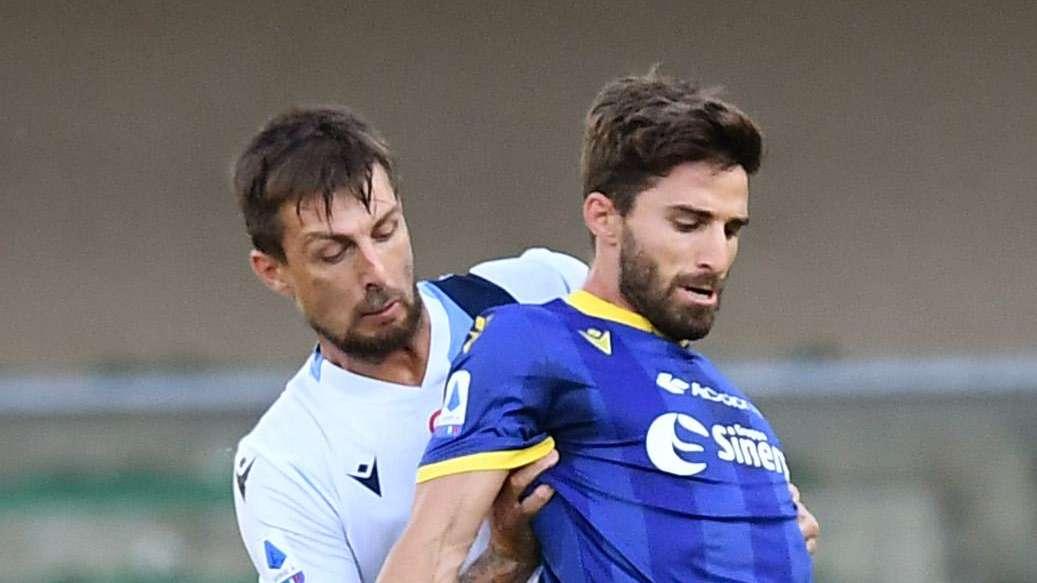 L'ex-obiettivo Borini si allena al parco. E aspetta la chiamata dal Galles