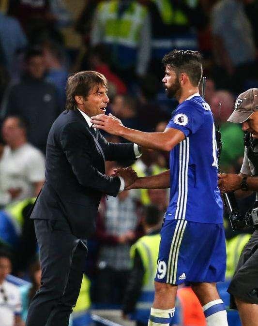 Conte arrabbiato secondo i media inglesi: gli prendono Lukaku, lui voleva Belotti