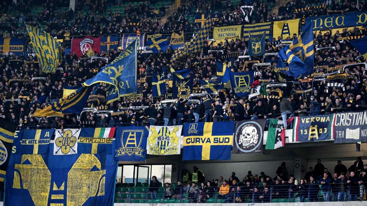 Hellas, allontanato il tifoso protagonista del gesto provocatorio verso i tifosi granata 