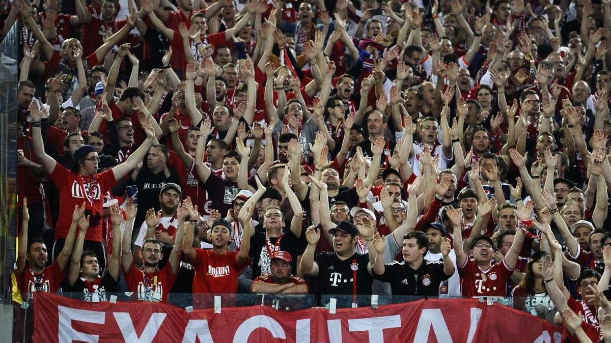 Il Bayern donerà a Papa Francesco un milione di euro 