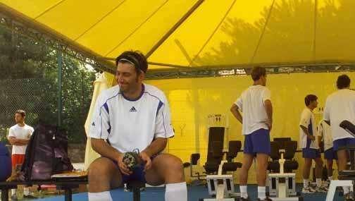 Andrea Acciarri: "Per un finale al top il calciatore eviti cibi grassi e si riposi"