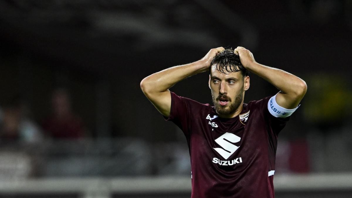 Torino, Vlasic da innocente a colpevole: per Orsato c’era rigore per il Milan