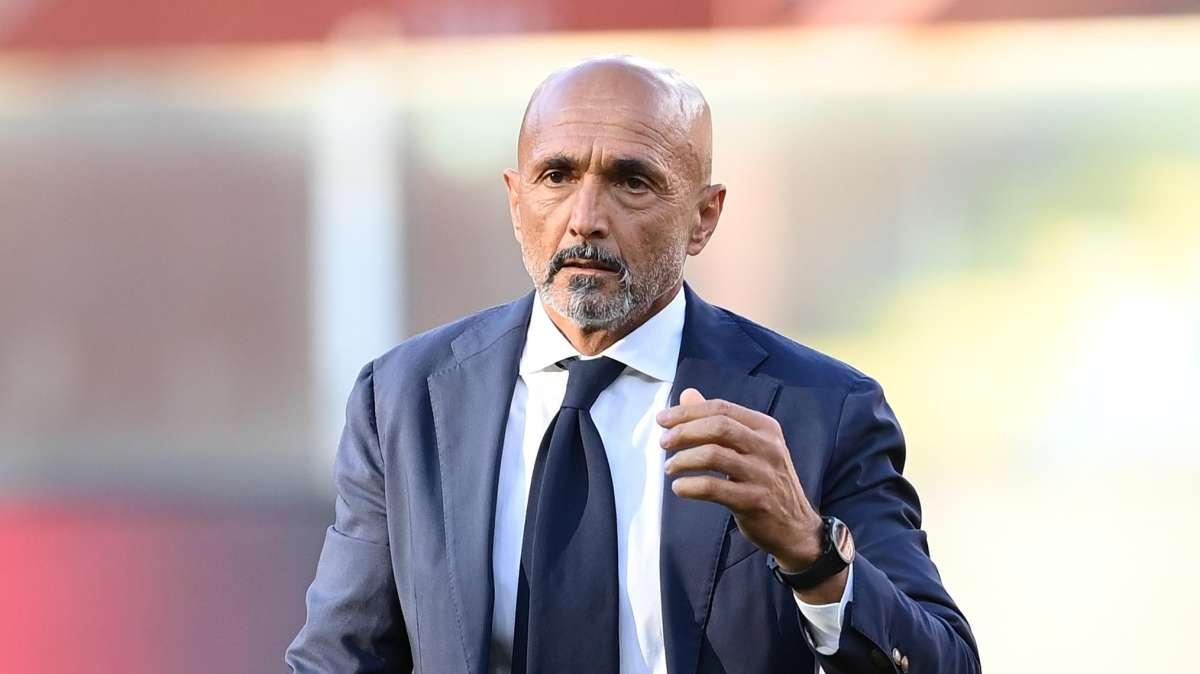 Il Napoli supera la Juventus e va a più otto, bianconeri a picco