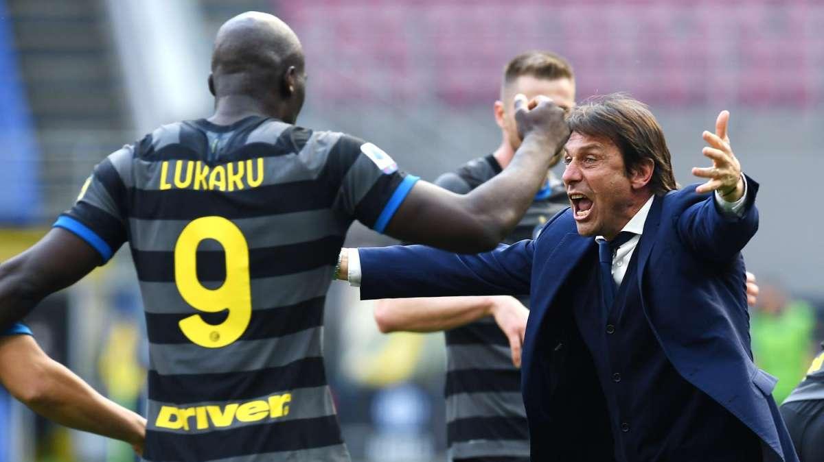 Lukaku contestato a Milano. I tifosi non colpevolizzano solo la società