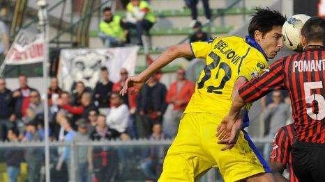 Bjelanovic vicinissimo al Varese