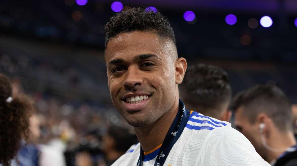 Il Toro su un attaccante del Real. C'è concorrenza 
