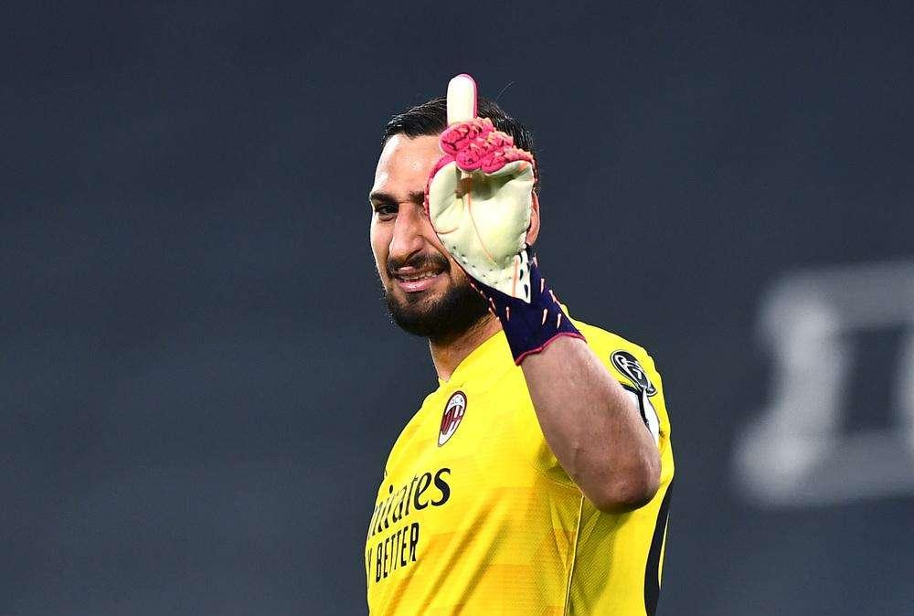Milan, grandi manovre: via tre stelle della rosa attuale