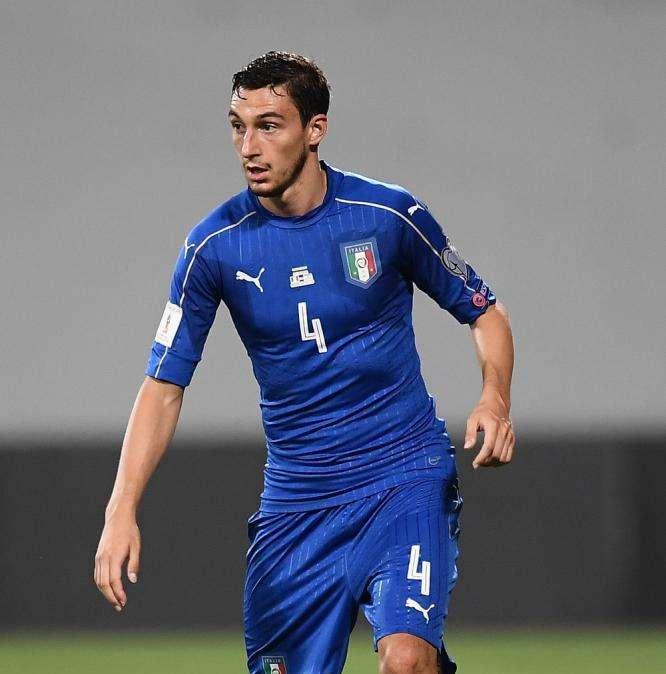 Via libera dello United per Darmian al Napoli, ma... 