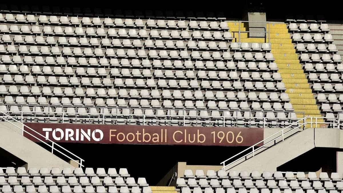 La Stampa: "Tre punti nel vuoto: solo in 6mila allo stadio"