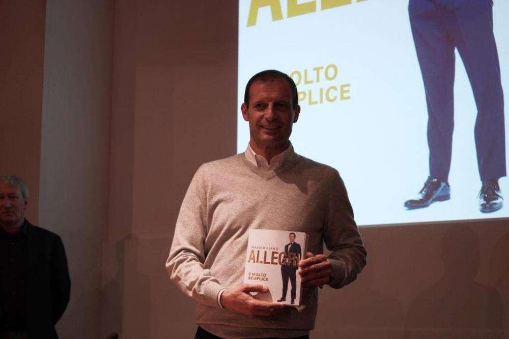 Allegri a Striscia la Notizia dopo l'addio: "Cinque anni meravigliosi..."