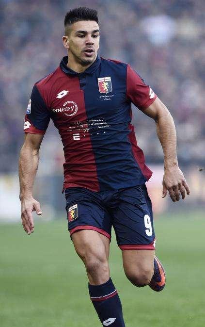 Genoa, il club annuncia il recupero di Simeone per domenica