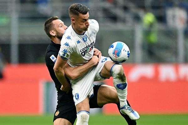 Tutto fatto, Pinamonti al Sassuolo