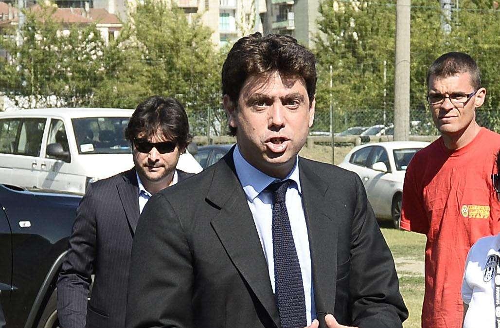 Travaglio le canta alla Juve: "Agnelli era un furbo, il presidente attuale è inqualificabile"