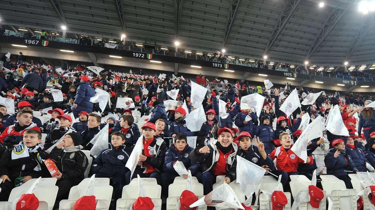 Giudice: pena irrisoria alla Juve per i cori dei bambini