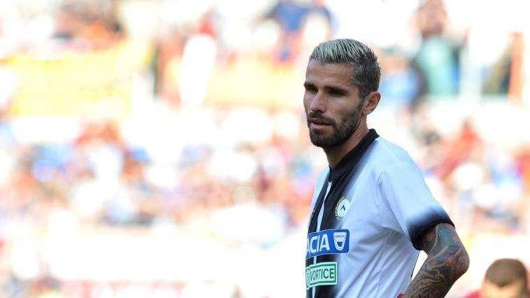 Toro, Mazzarri pensa a Valon Behrami per il centrocampo