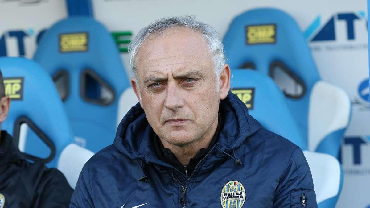 Verona, panchina bollente per Mandorlini 