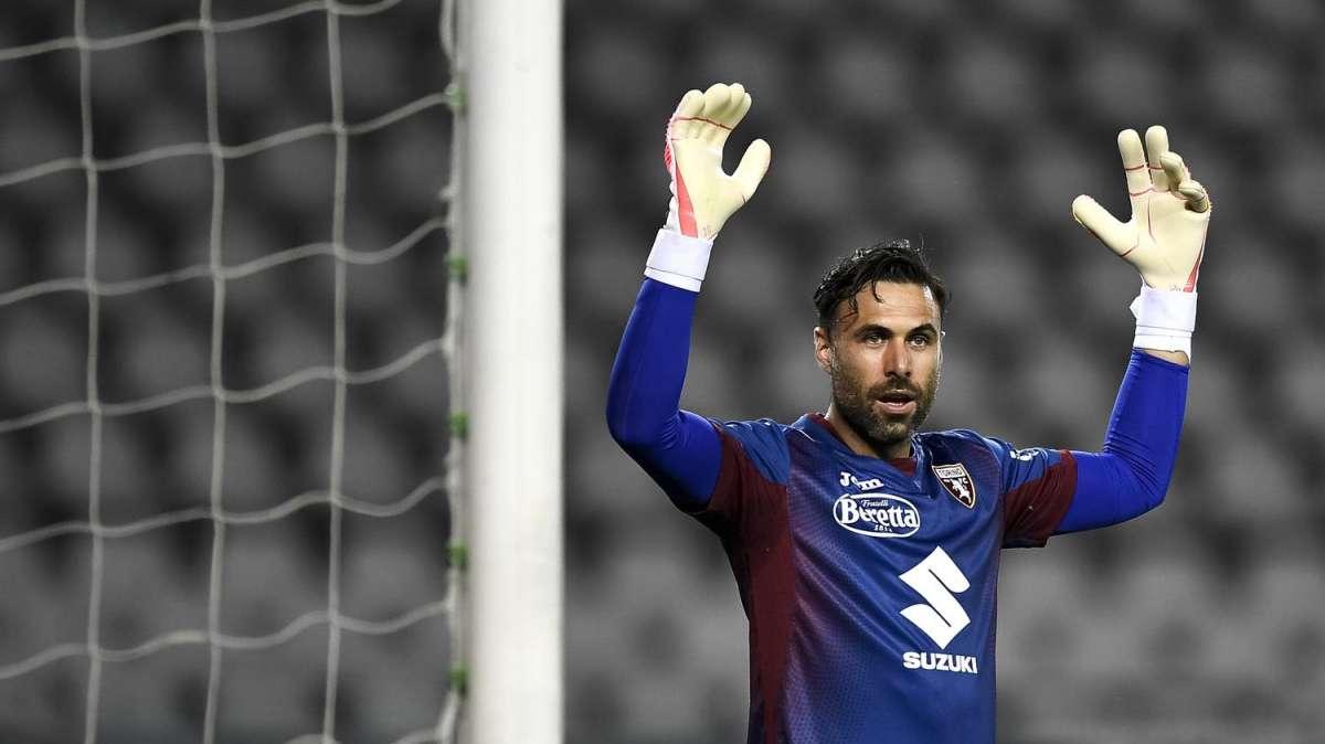 Roma, priorità portiere: in pole ci sono Sirigu e un altro