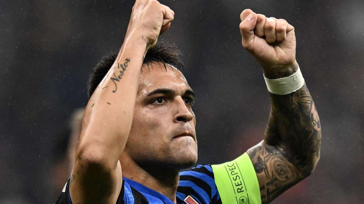 Inter, Lautaro è tornato nel momento del bisogno: se segna l'Inter non perde. Inzaghi sorride, Vanoli forse un po’ meno
