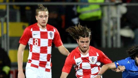 Roma e Inter sfidano la Juve per l'azzurrino Tonali
