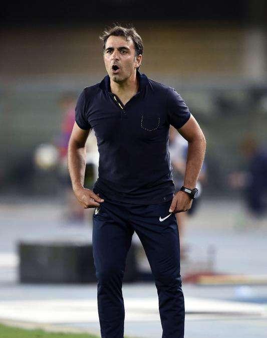 Hellas Verona, Pecchia guiderà la squadra anche domattina a porte aperte