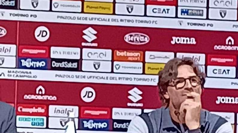 LIVE Vanoli:"Vogliamo i tre punti col Venezia. Non ci sarà Ricci. Difesa a 3 o a 4? Vediamo, non c'è Lazaro ma c'è Gineitis. Il Grande Torino non è solo il 4 maggio ma tutti i giorni"