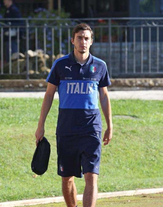 Italia, Darmian: "E' presto per parlare di mercato"