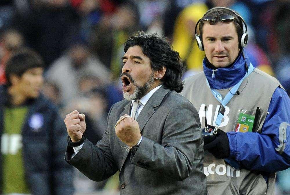 Mondiali Sudafrica, il tacco di Maradona 
