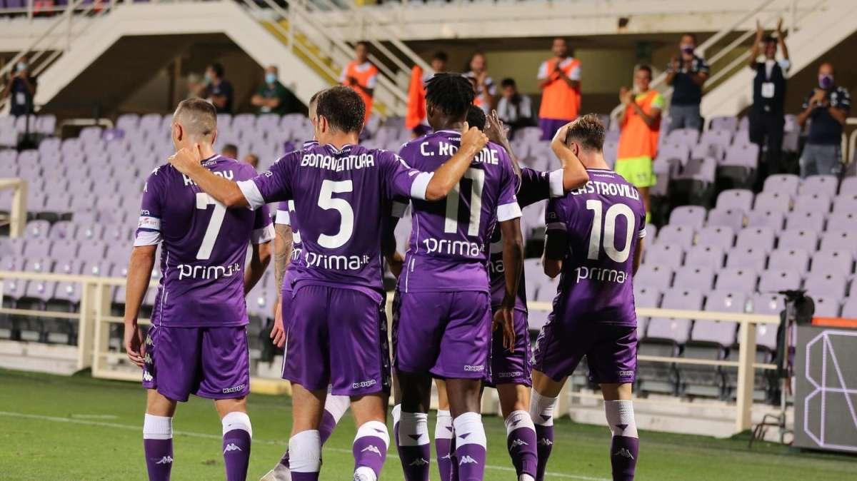 Fiorentina, caso di positività nello staff: annullata la presentazione di Quarta
