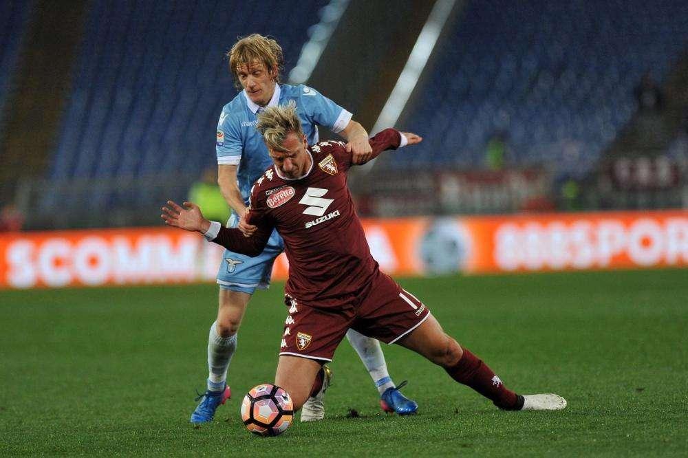 Maxi Lopez torna in Italia, contratto annuale con il Crotone