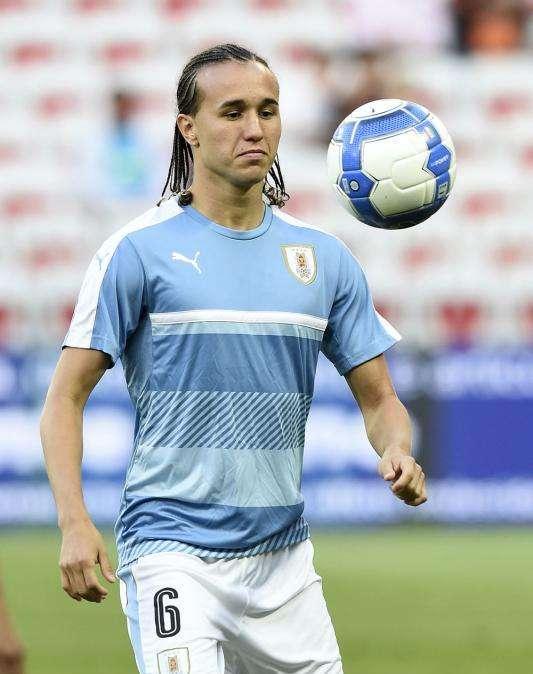 L'agente di Laxalt: "Passi avanti della Fiorentina in sua direzione. C'è anche la Roma"