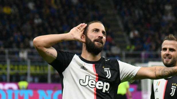 Juventus, le condizioni di Pjanic e Higuain in vista del derby