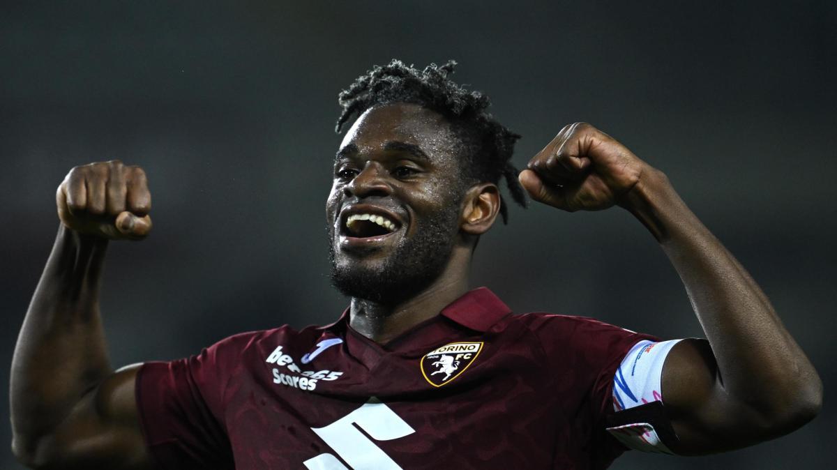 Tuttosport: "Spina Toro: Zapata può andarsene, Cairo vuol ridurre gli ingaggi"