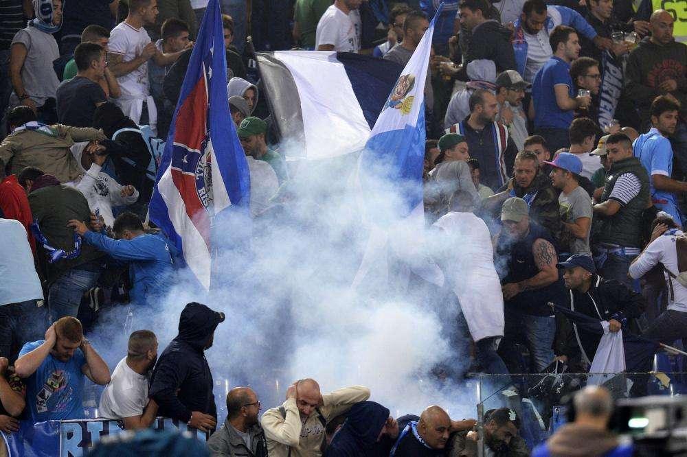 CI, disordini fuori dallo stadio Olimpico di Roma