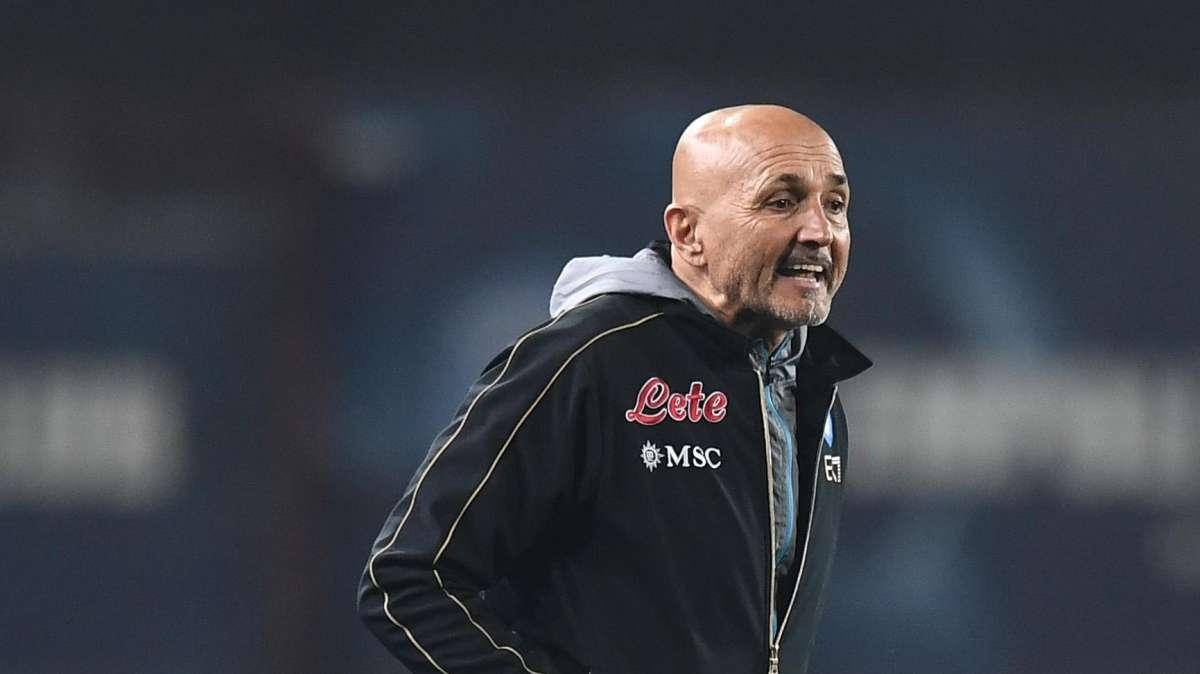 Champions League - Il Napoli surclassa l'Eintracht