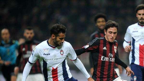 L'obiettivo granata Ferrari: "Genoa e Juve sulle mie tracce? Fa piacere, ma al momento penso solo a festeggiare la Serie A col Crotone"