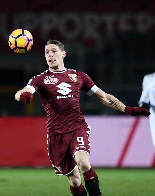 Belotti: "Sono legato ai tifosi del Toro ed è un onore per me giocare qui"