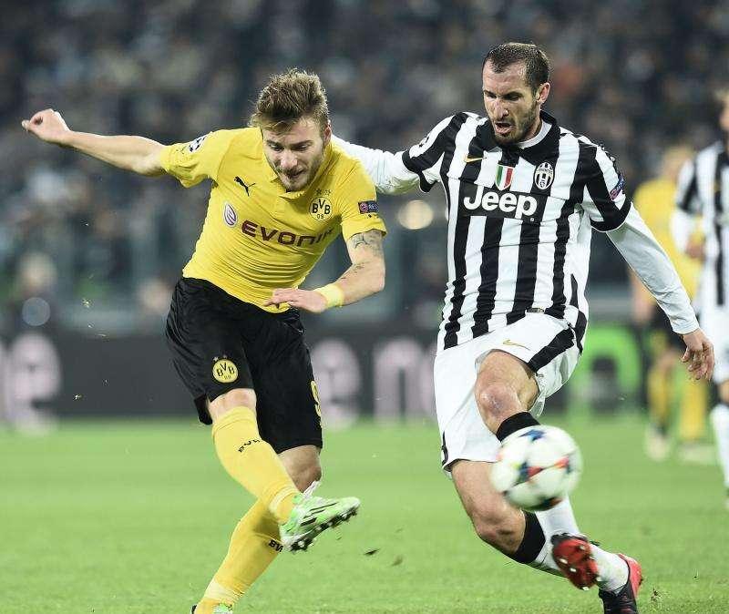 Dortmund, ag. Immobile: "Nessuna trattativa col Napoli. Borussia club importante"