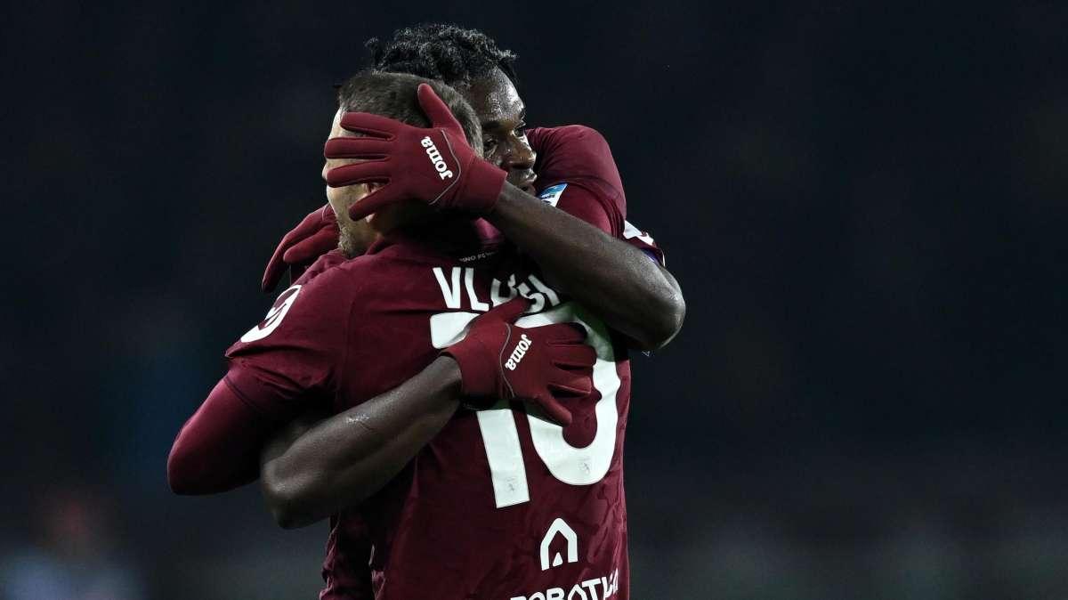 Le pagelle di Ele, Torino-Milan 2-3: Vlasic di rigore e Zapata non bastano. Pesano gli errori di Israel e Lazaro. Ancora sotto tono Casadei
