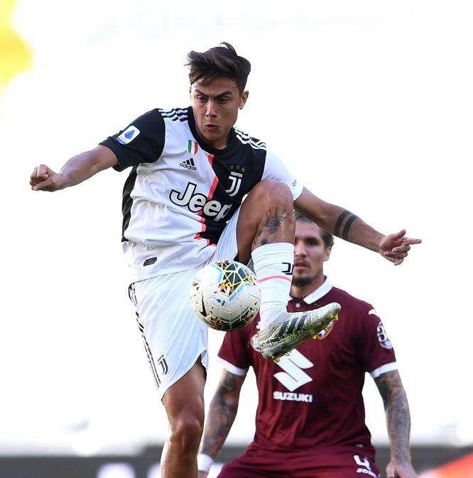 La Repubblica (ed. Torino): "La Juve strapazza il Toro nel primo derby deserto"