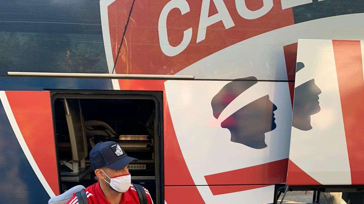 Cagliari in crisi di risultati, la società manda tutti in ritiro