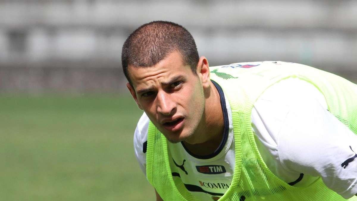 Cinaglia, aumentano le pretendenti 