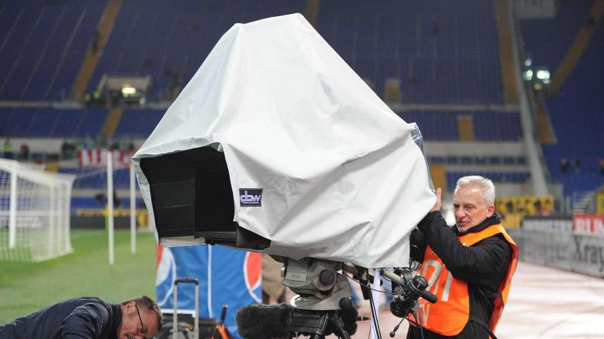 Diritti tv, tutto resta come prima ma al ribasso 