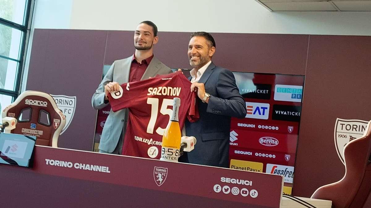 LIVE Sazonov: "Sono un giocatore forte al quale piacciono i duelli. La concorrenza serve a migliorarsi. Posso giocare al centro o a destra"