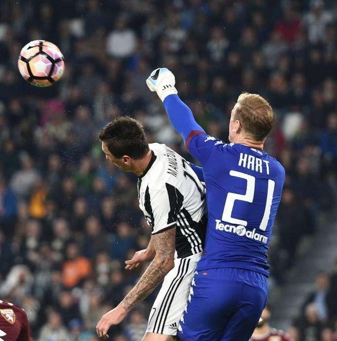 Joe Hart: "Giocare al Toro mi è piaciuto tanto. Futuro? Difficile in Premier"
