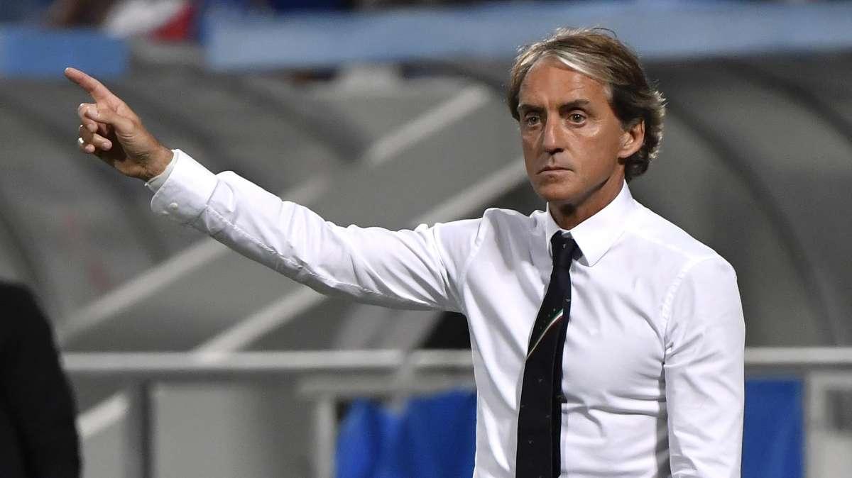 Mancini: "Bravi, senza il rosso sarebbe stata una partita così anche con la Spagna"