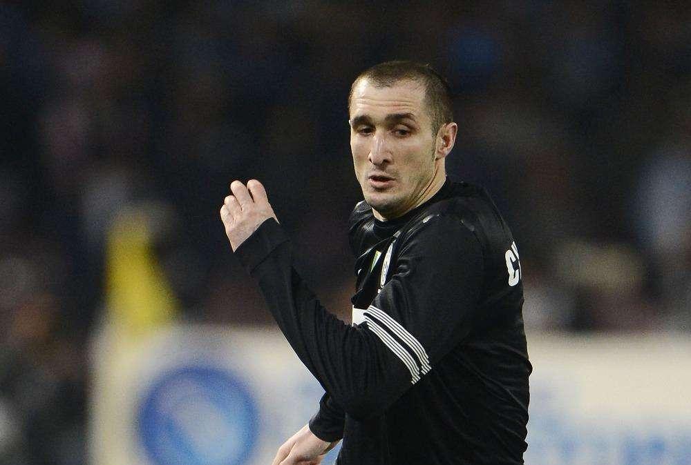 Un avvocato tifoso granata presenta un'istanza contro il comportamento di Chiellini in Juve-Genoa 
