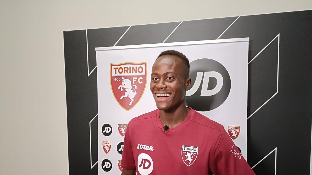 Toro-Seck, adesso è finita: è UFFICIALE il suo trasferimento